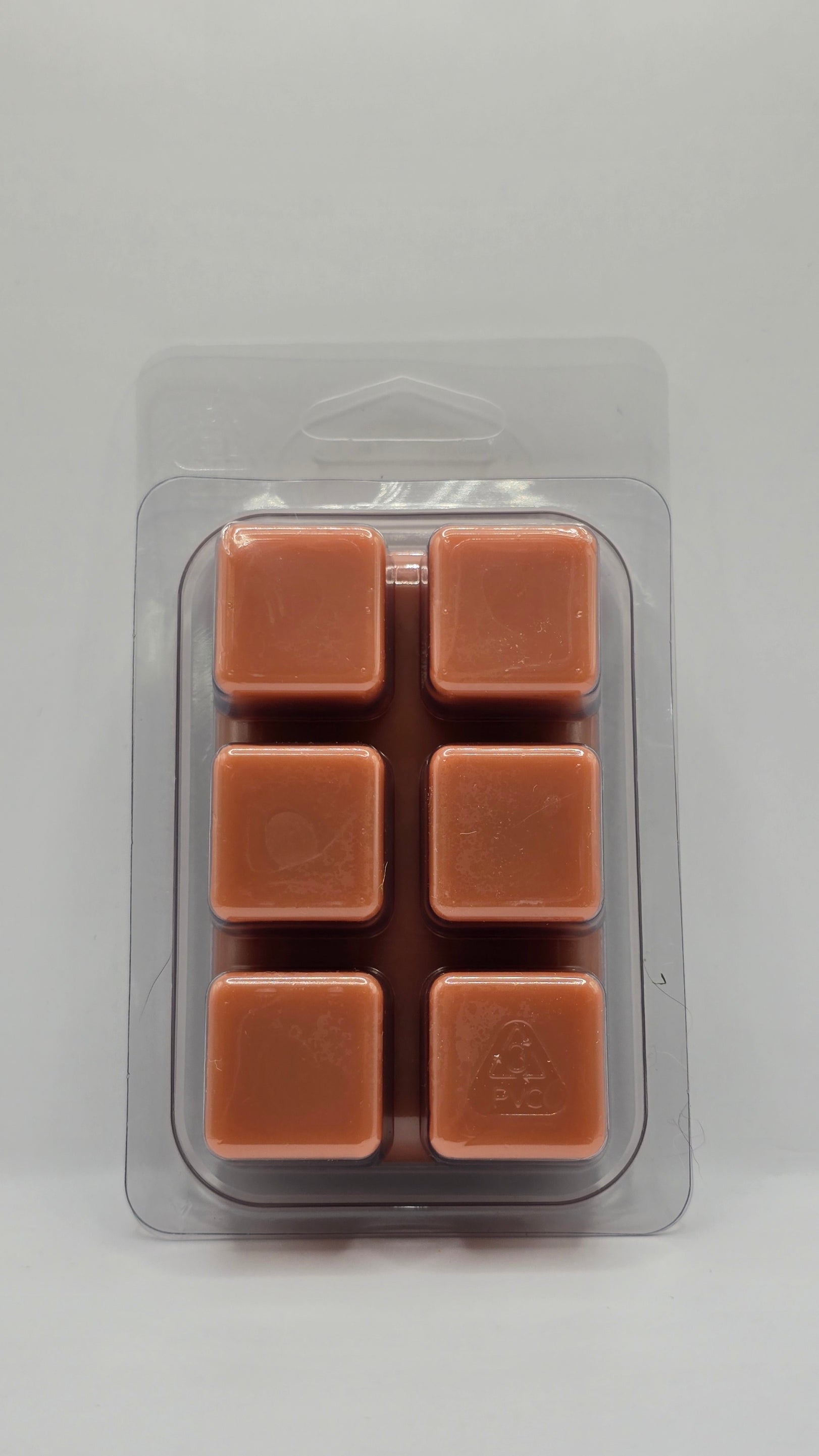 Cinnamon Apple Crumble soy wax melt made with eco-friendly wax by CORGI CANDLE. Back view of package.